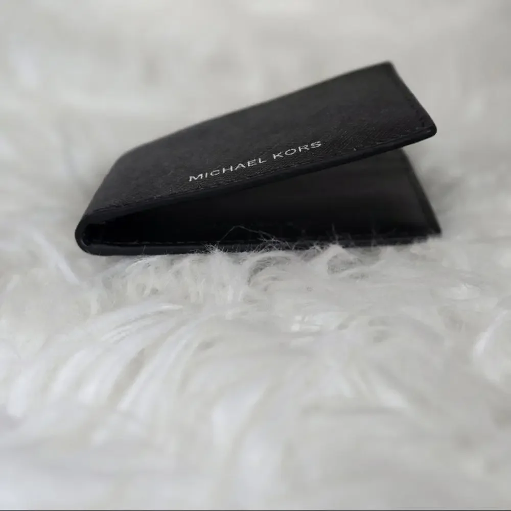 Michael Kors Mens Black Wallet - Picture 4 of 6